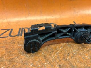 Крепление бампера правое заднее TOYOTA SIENTA NCP81G 52155-52060 5 ракурс
