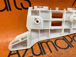 Крепление бампера правое переднее TOYOTA PRIUS ZVW30 52115-47040 5 ракурс