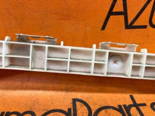 Крепление бампера левое заднее TOYOTA PRIUS ZVW30 52576-47020 3 ракурс