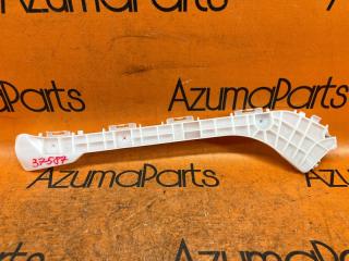 Крепление бампера правое заднее TOYOTA PRIUS ZVW30 52575-47020 1 ракурс