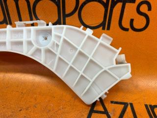 Крепление бампера правое заднее TOYOTA PRIUS ZVW30 52575-47020 4 ракурс