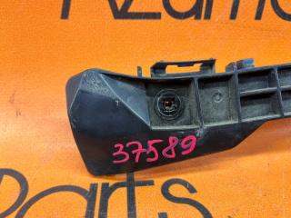 Крепление бампера правое заднее TOYOTA PRIUS ZVW30 52575-47020 2 ракурс
