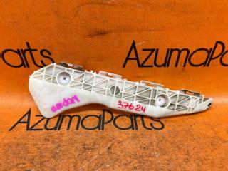 Крепление бампера правое заднее TOYOTA RACTIS NCP100 52575-52130 1 ракурс