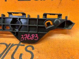 Крепление бампера правое заднее TOYOTA SIENTA MXPC10G 52575-52260 3 ракурс