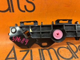 Крепление бампера левое заднее TOYOTA YARIS KSP210 52576-K0010 2 ракурс