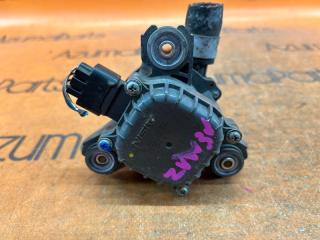 Помпа инвертора TOYOTA PRIUS ZVW30 G9040-48020 2 ракурс