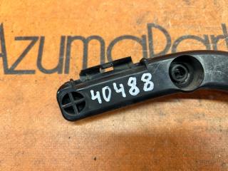 Крепление бампера правое заднее TOYOTA SIENTA NCP81G 52575-52100 2 ракурс