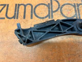Крепление бампера правое заднее TOYOTA SIENTA NCP81G 52575-52100 5 ракурс