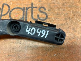 Крепление бампера левое заднее TOYOTA SIENTA NCP81G 52576-52080 3 ракурс