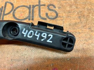 Крепление бампера левое заднее TOYOTA SIENTA NCP81G 52576-52080 3 ракурс