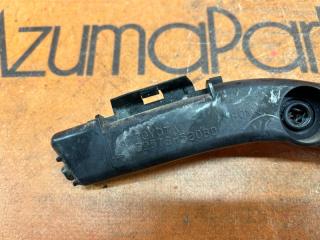 Крепление бампера левое заднее TOYOTA SIENTA NCP81G 52576-52080 2 ракурс