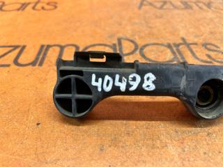 Крепление бампера левое заднее TOYOTA SIENTA NCP81G 52156-52060 2 ракурс