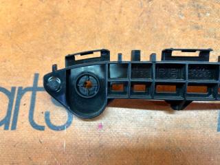 Крепление бампера правое заднее TOYOTA SIENTA MXPC10G 52575-52260 2 ракурс