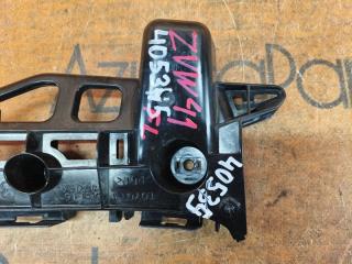 Крепление бампера левое переднее TOYOTA PRIUS ALPHA ZVW41W 52116-47030 3 ракурс