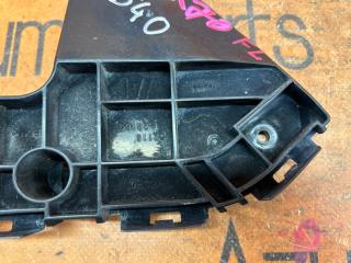 Крепление бампера левое переднее TOYOTA VOXY ZRR70W 52116-28160 3 ракурс