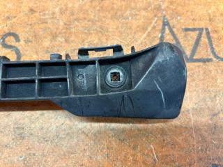 Крепление бампера левое заднее TOYOTA PRIUS ZVW30 52576-47020 4 ракурс