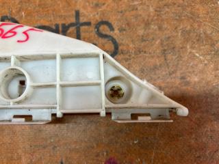 Крепление бампера правое переднее TOYOTA NOAH ZRR70W 52115-28130 4 ракурс