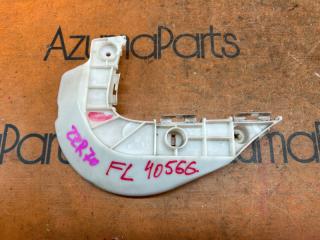 Крепление бампера левое переднее TOYOTA NOAH ZRR70W 52116-28130 1 ракурс