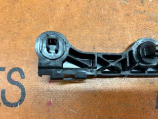 Крепление бампера левое заднее TOYOTA SIENTA NCP81G 52156-52060 5 ракурс