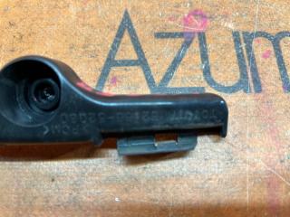 Крепление бампера правое заднее TOYOTA SIENTA NCP81G 52155-52060 3 ракурс
