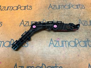 Крепление бампера правое заднее TOYOTA COROLLA CROSS ZSG10 52575-16010 1 ракурс