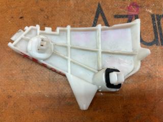 Крепление бампера правое заднее TOYOTA VOXY ZRR70W 52155-28110 4 ракурс