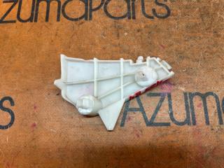 Крепление бампера левое заднее TOYOTA VOXY ZRR70W 52156-28080 3 ракурс
