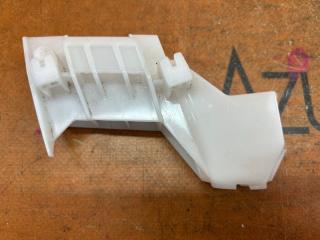 Крепление бампера левое заднее TOYOTA AQUA MXPK10 52156-52160 4 ракурс