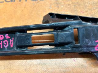 Крепление бампера правое переднее TOYOTA ALPHARD AGH30W 52675-58020 3 ракурс