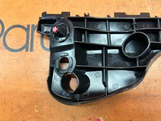 Крепление бампера правое переднее TOYOTA AQUA NHP10 52535-52190 5 ракурс