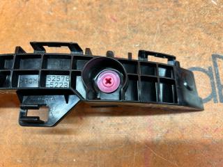 Крепление бампера левое заднее TOYOTA AQUA MXPK10 52576-52230 3 ракурс