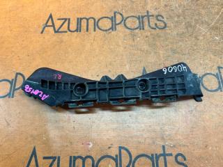 Крепление бампера левое заднее TOYOTA BLADE AZE156H 52576-12170 1 ракурс