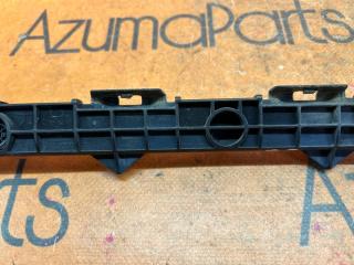 Крепление бампера правое заднее TOYOTA COROLLA FIELDER NZE141G 52575-13060 3 ракурс