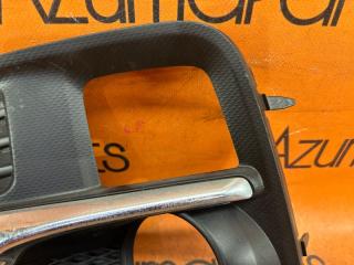 Ободок туманки левый передний SUBARU LEVORG VM4 57731-VA050 5 ракурс