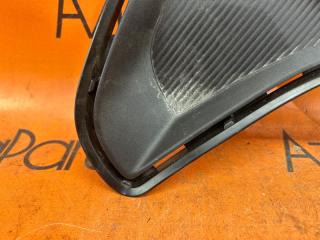 Заглушка бампера правая передняя TOYOTA YARIS KSP210 52112-K0041 2 ракурс