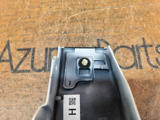 Накладка на крыло правая передняя TOYOTA VOXY ZWR90W 76901-v1020 5 ракурс