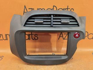 Консоль магнитофона HONDA Fit Shuttle GP2 77250-TF7-00-20 1 ракурс