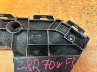 Крепление бампера правое переднее TOYOTA VOXY ZRR70W 52115-28160 3 ракурс
