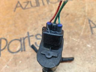 Насос омывателя TOYOTA FUNCARGO NCP25 85330-20460 2 ракурс Насос омывателя TOYOTA FUNCARGO NCP25 85330-20460 2 ракурс
