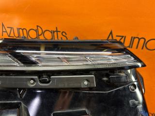 Фара правая TOYOTA VOXY ZWR90W V1-3 3 ракурс Фара правая TOYOTA VOXY ZWR90W V1-3 3 ракурс