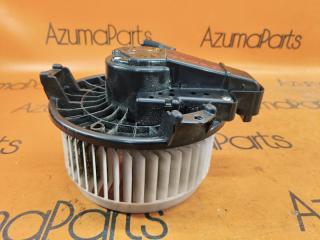 Мотор печки TOYOTA VOXY ZRR70G 4 ракурс