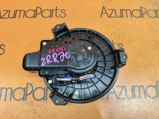 Мотор печки TOYOTA VOXY ZRR70G 2 ракурс