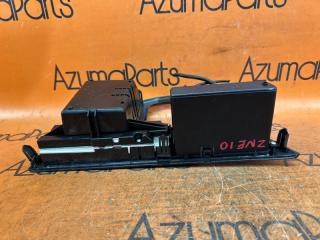 Блок управления климат-контролем TOYOTA WISH ZNE10G 1ZZFE 75D037-703 5 ракурс