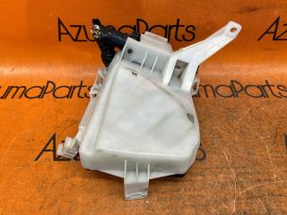 Блок предохранителей NISSAN NOTE E11 HR15DE 284B8-AX000 5 ракурс