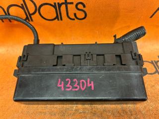 Блок предохранителей NISSAN ELGRAND E51 VQ35DE 24388-WL600 2 ракурс