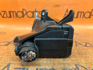 Блок предохранителей TOYOTA MARK X GRX130 82662-22121 4 ракурс