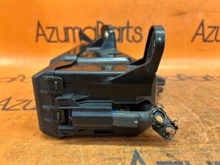 Блок предохранителей TOYOTA MARK X GRX130 82662-22121 5 ракурс