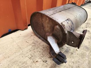 Глушитель MITSUBISHI DION CR9W 4G63 2 ракурс