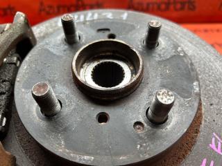 Ступица левая передняя TOYOTA PASSO SETTE M502E 4 ракурс