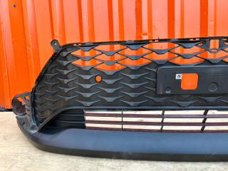 Решетка радиатора передняя TOYOTA COROLLA CROSS ZSG10 52129-16020 3 ракурс